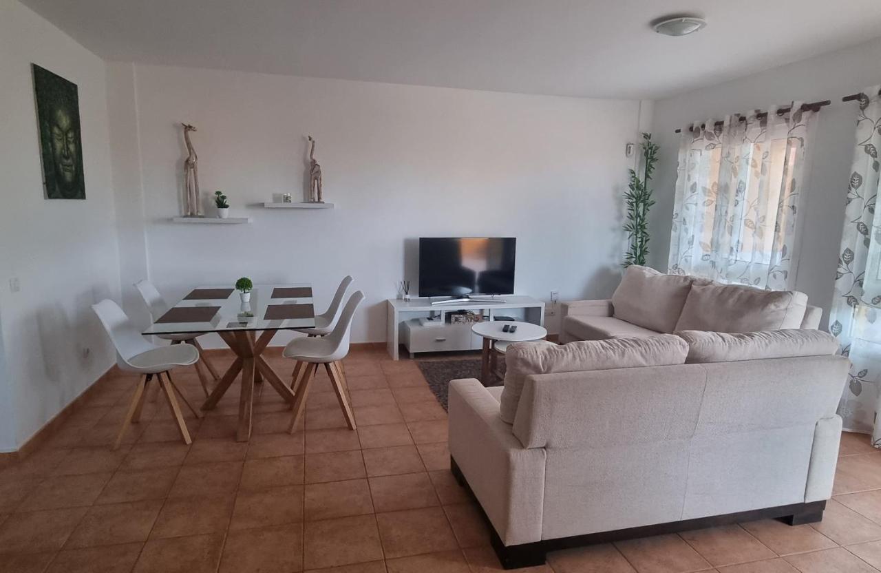 Tres Islas Apartment - 70 M2 Private Terrace 코라레호 외부 사진